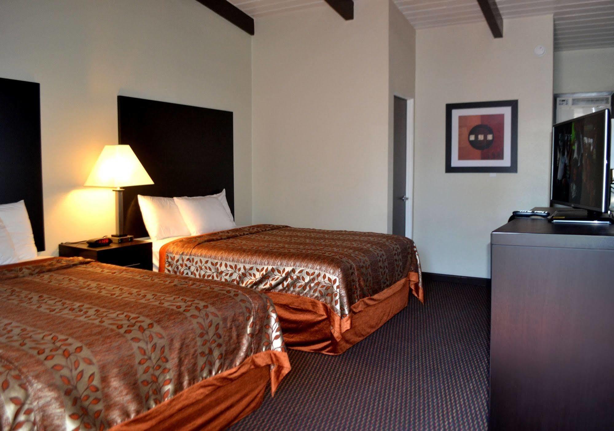 Thunderbird Lodge Реддинг Экстерьер фото